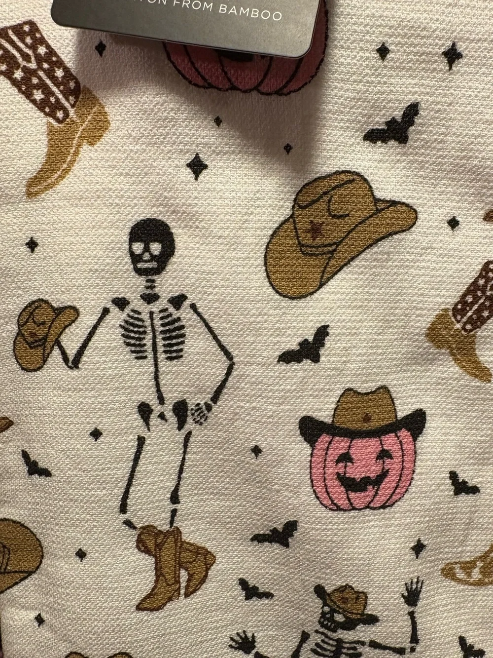 GRAMMERCY 3 PC PINK HALLOWEEN WESTERN KITCHEN TOWELS NWT BOOTS HATS SKELETONS
